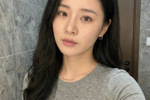 大型剧集拍摄花絮：幕后搞笑瞬间揭晓！